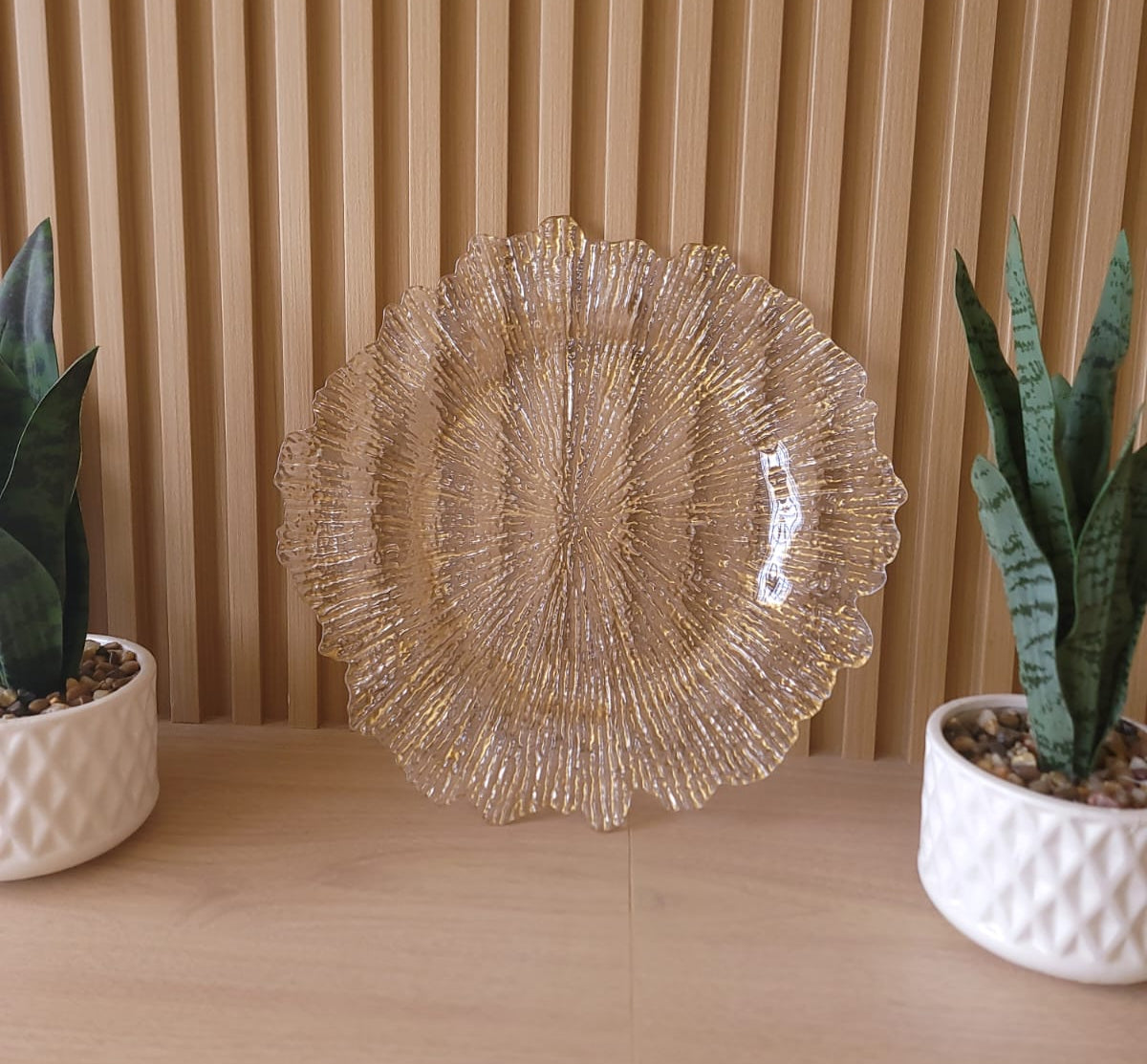 PLATO BASE TRANSPARENTE MANCHAS DORADAS🍽️✨